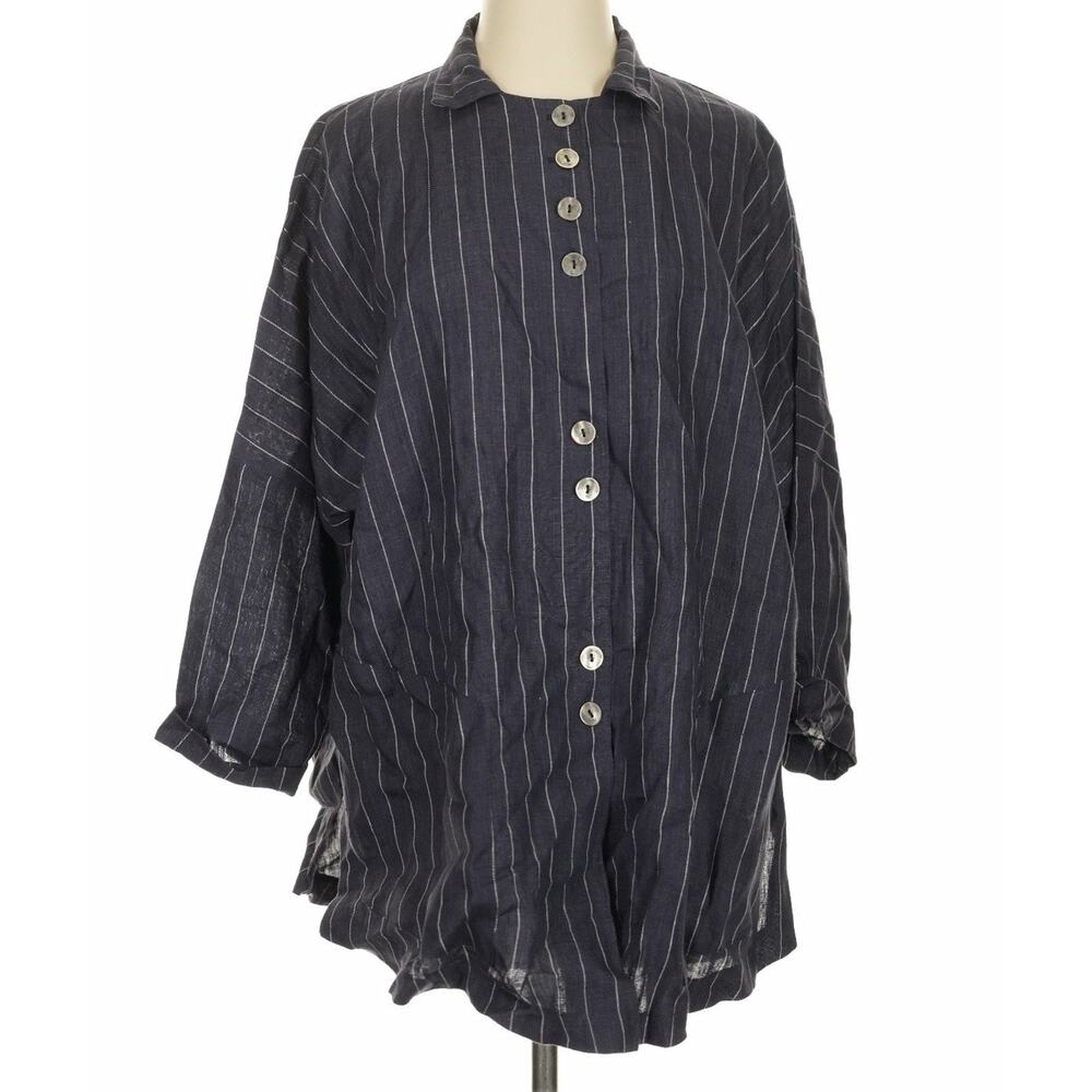 Women’s M Square Neetu Malik Button Blouse Navy Stripe Size 2